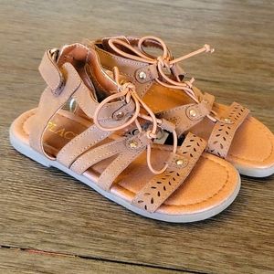 The Children's Place brand new tan sandals. Sz 8c.